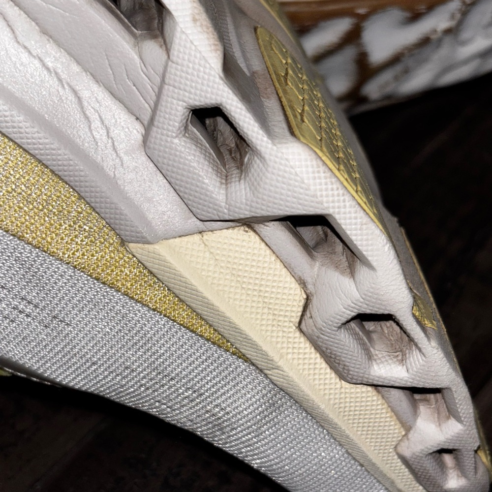 On Cloudmonster 2 running shoes in Undyed/Zest WSZ9,5 - Picture 5 of 15